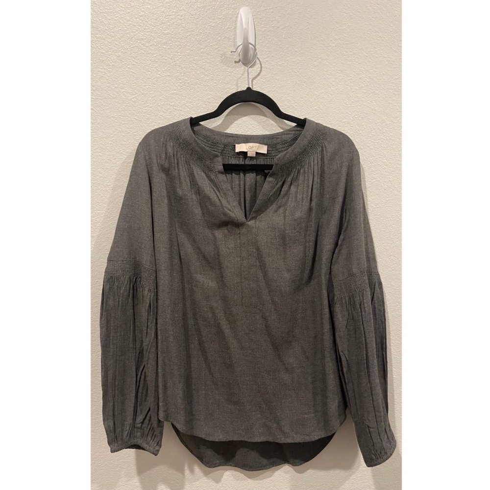 LOFT Gray Long Sleeve V-Neck Shirt